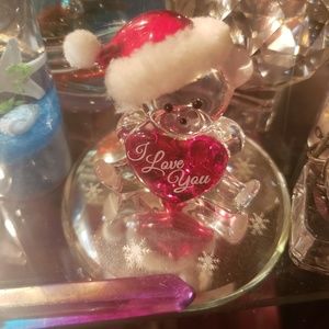 Gorgeous xmas themed handblown glass teddybear